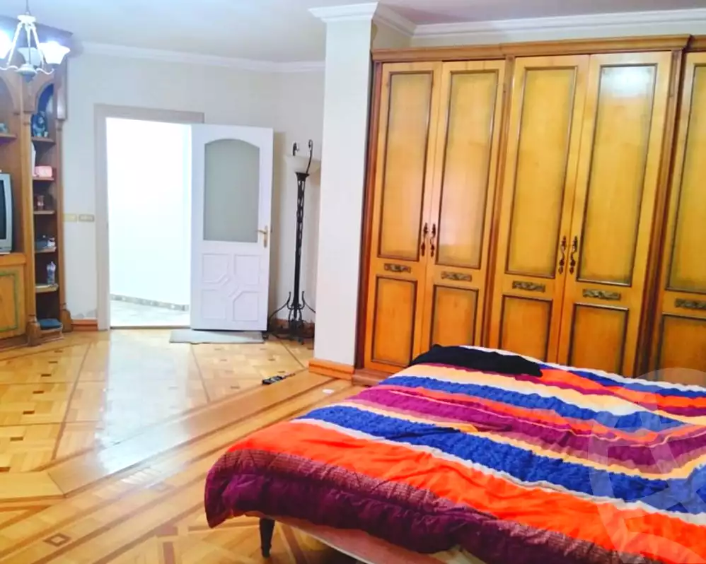 https://aqarmap.com.eg/ar/listing/7137640-for-sale-alexandria-moharram-bey-el-maamoun-st