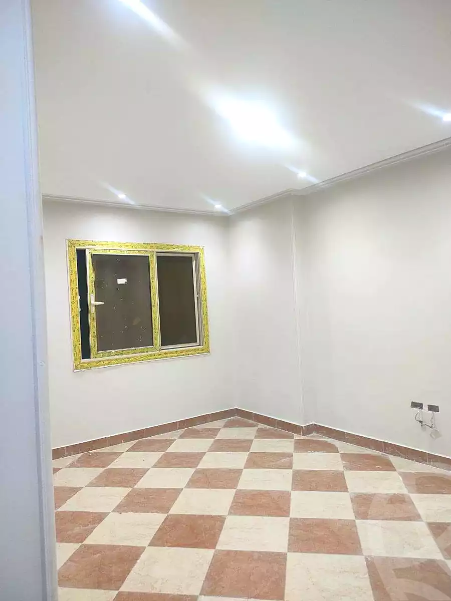 https://aqarmap.com.eg/ar/listing/7137740-for-sale-cairo-helwan-helwan-el-sharkeya-latif-basha-st