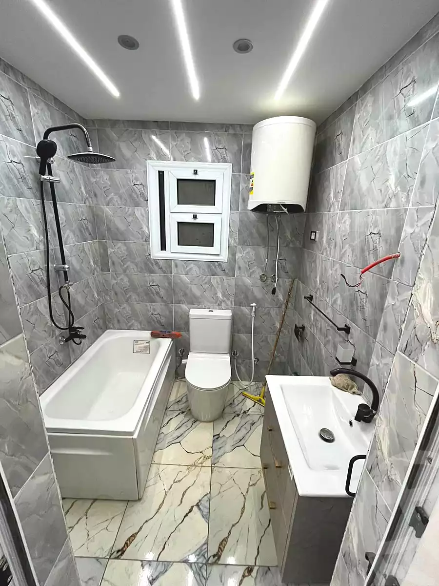 https://aqarmap.com.eg/en/listing/7137799-for-sale-cairo-ain-shams-ain-shams-el-sharkia-el-eshrein-stt