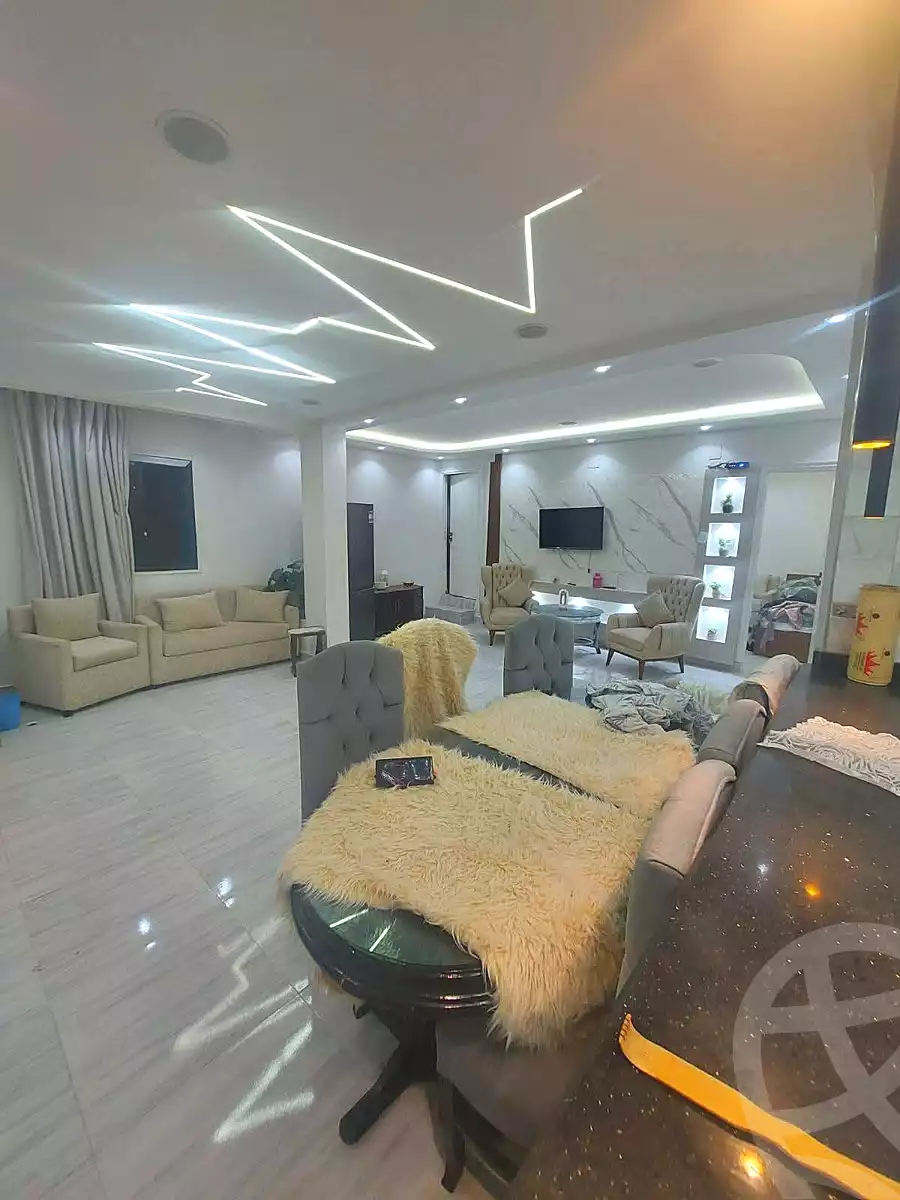 https://aqarmap.com.eg/en/listing/7138075-for-sale-cairo-helwan-helwan-el-sharkeya-ryad-pasha-st