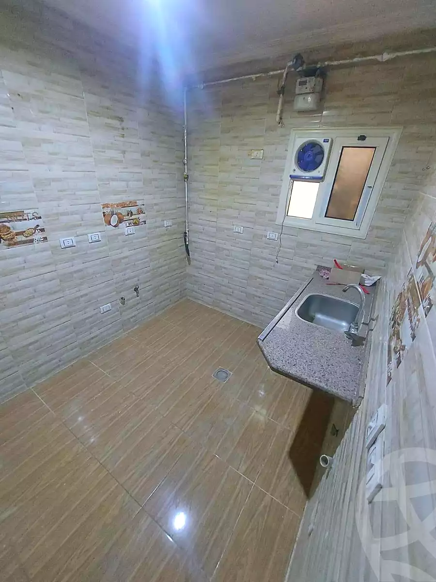 https://aqarmap.com.eg/ar/listing/7138091-for-sale-cairo-helwan-helwan-el-sharkeya-ismael-kamel-st