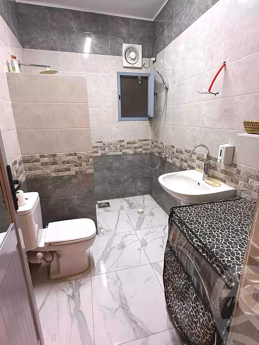https://aqarmap.com.eg/en/listing/7138107-for-sale-cairo-ain-shams-jsr-lswys
