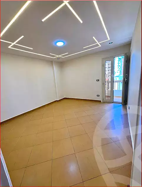 https://aqarmap.com.eg/ar/listing/7138937-for-sale-alexandria-miami-el-gaish-rd-st