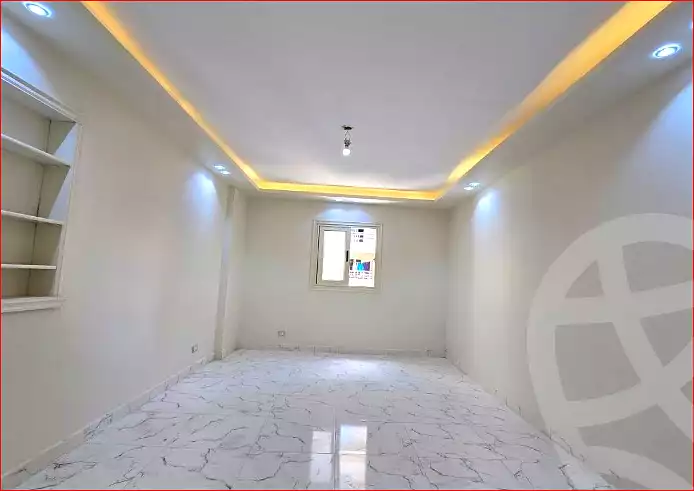 https://aqarmap.com.eg/ar/listing/7138982-for-sale-alexandria-miami-el-gaish-rd-st