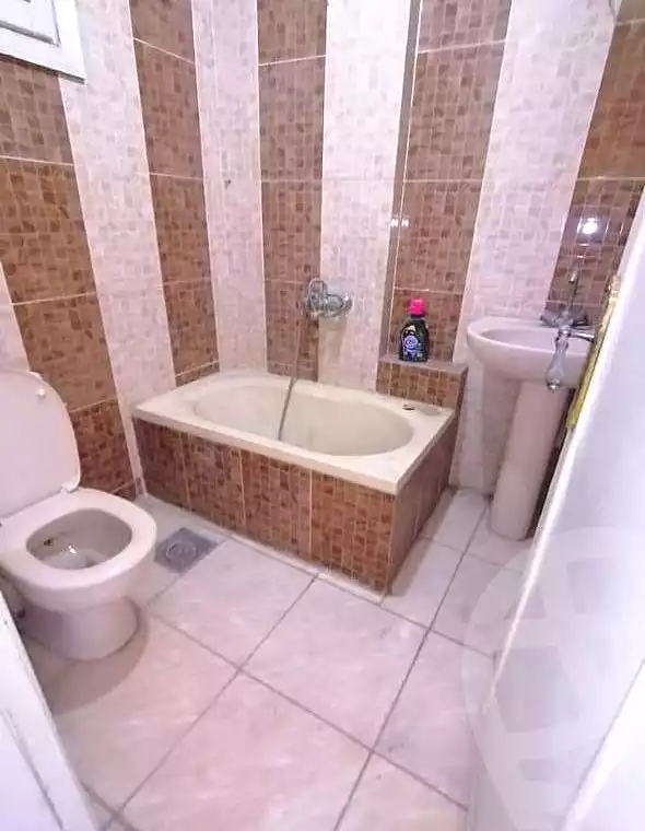https://aqarmap.com.eg/en/listing/7139008-for-rent-alexandria-el-asafra-l-sfr-bhry