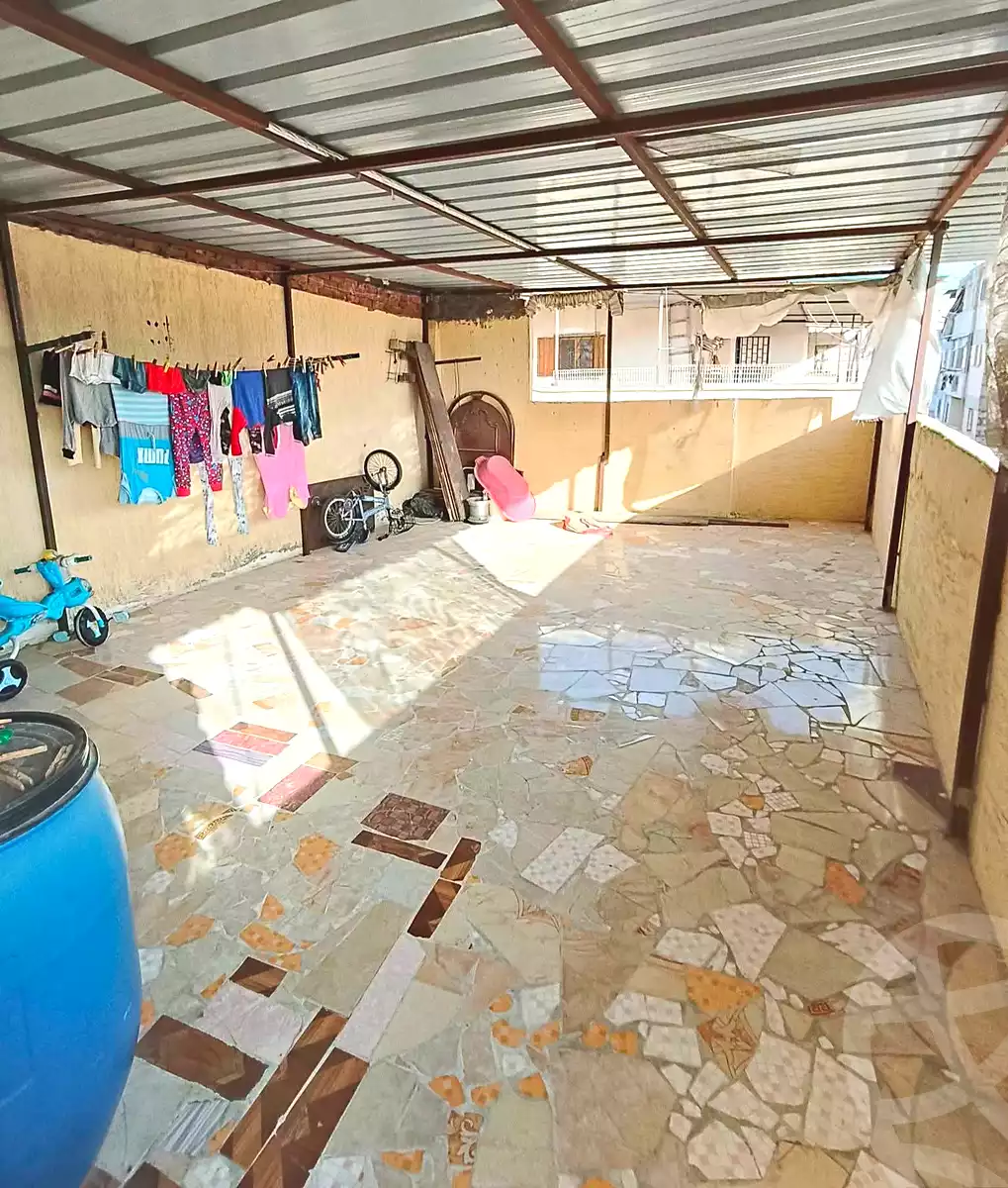 https://aqarmap.com.eg/ar/listing/7139490-for-sale-alexandria-lsywf-el-falki