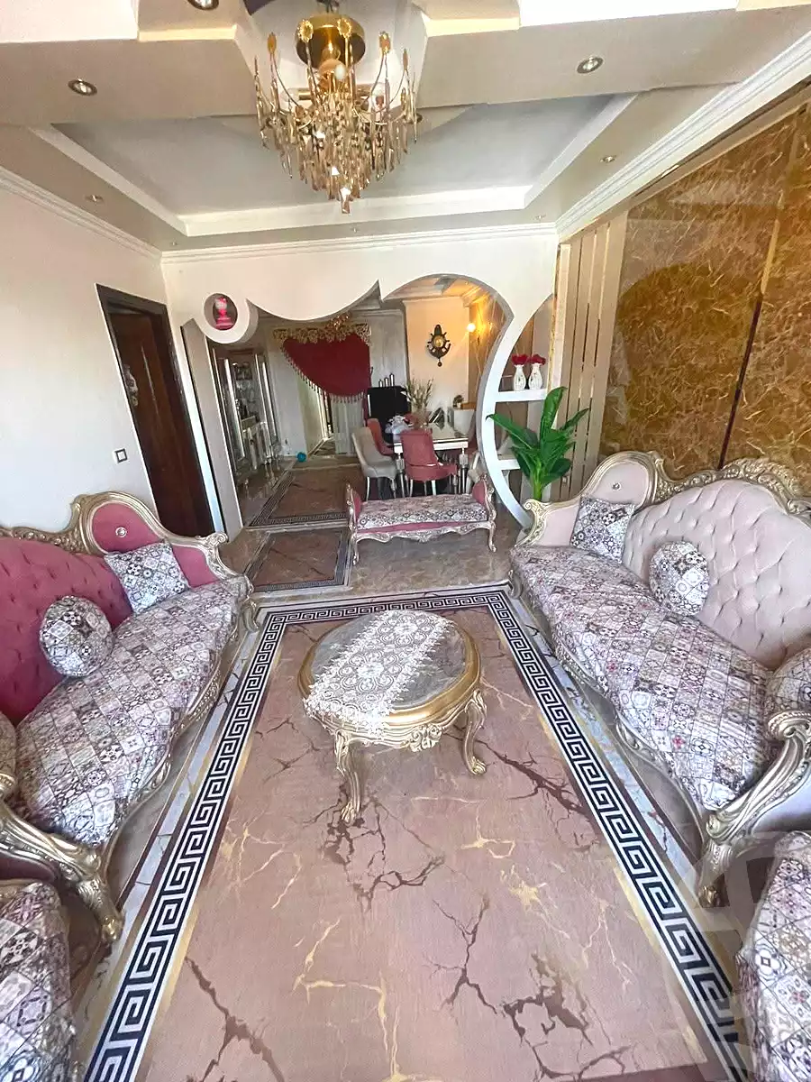 https://aqarmap.com.eg/ar/listing/7139569-for-sale-alexandria-al-agamy-bw-ywsf