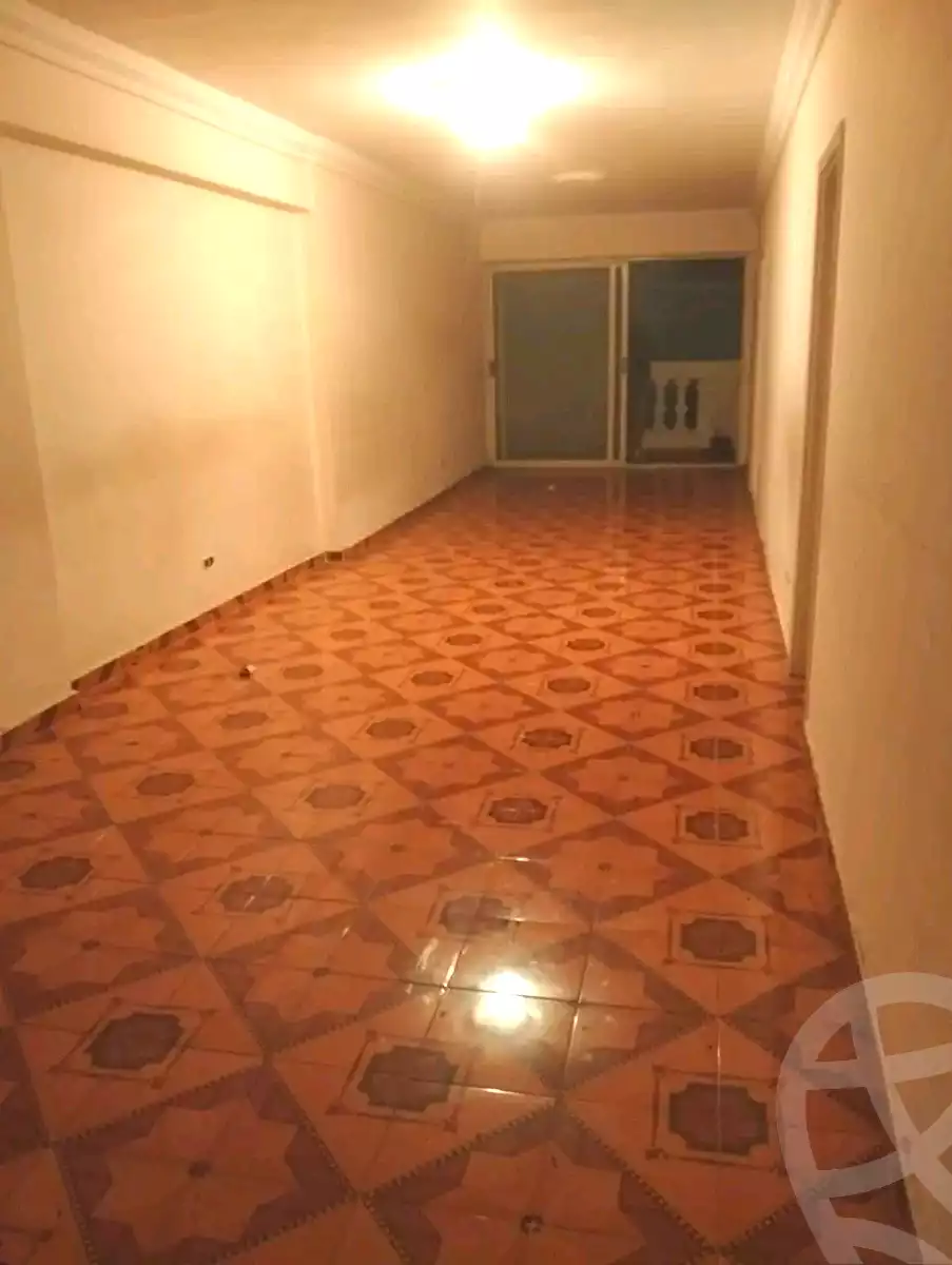https://aqarmap.com.eg/ar/listing/7139740-for-rent-alexandria-fleming-abd-el-fattah-el-taweel-st