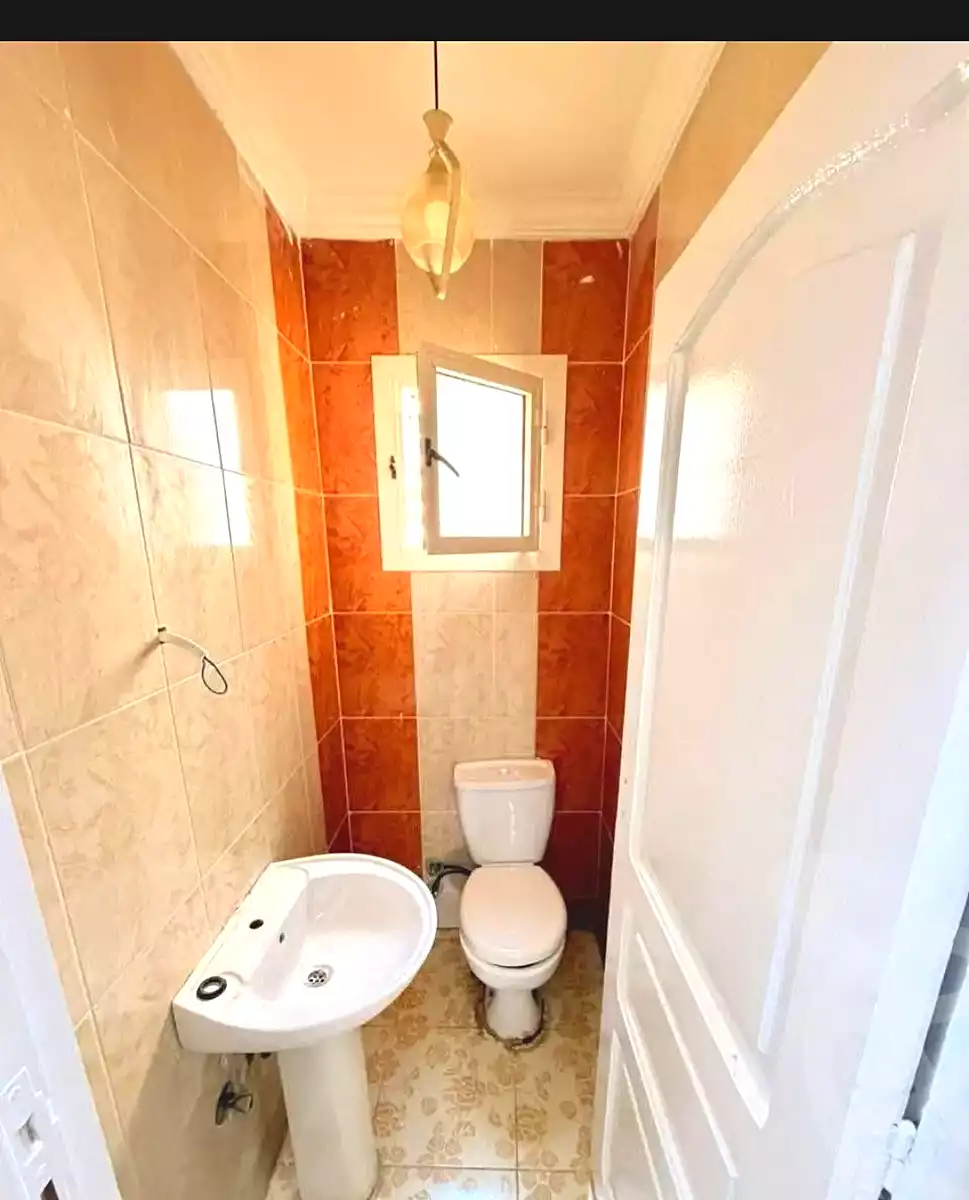 https://aqarmap.com.eg/ar/listing/7139846-for-sale-alexandria-el-asafra-l-sfr-bhry