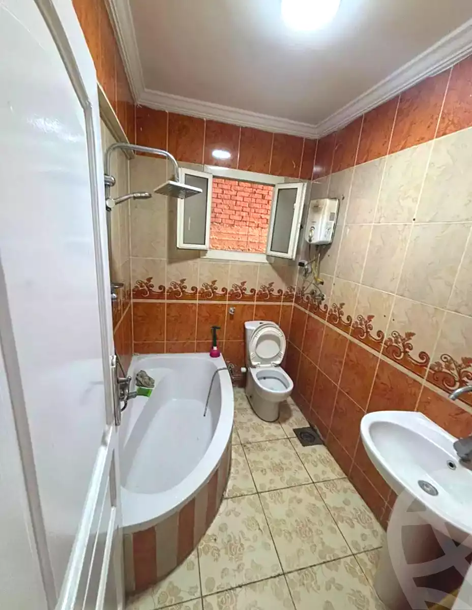 https://aqarmap.com.eg/ar/listing/7139846-for-sale-alexandria-el-asafra-l-sfr-bhry