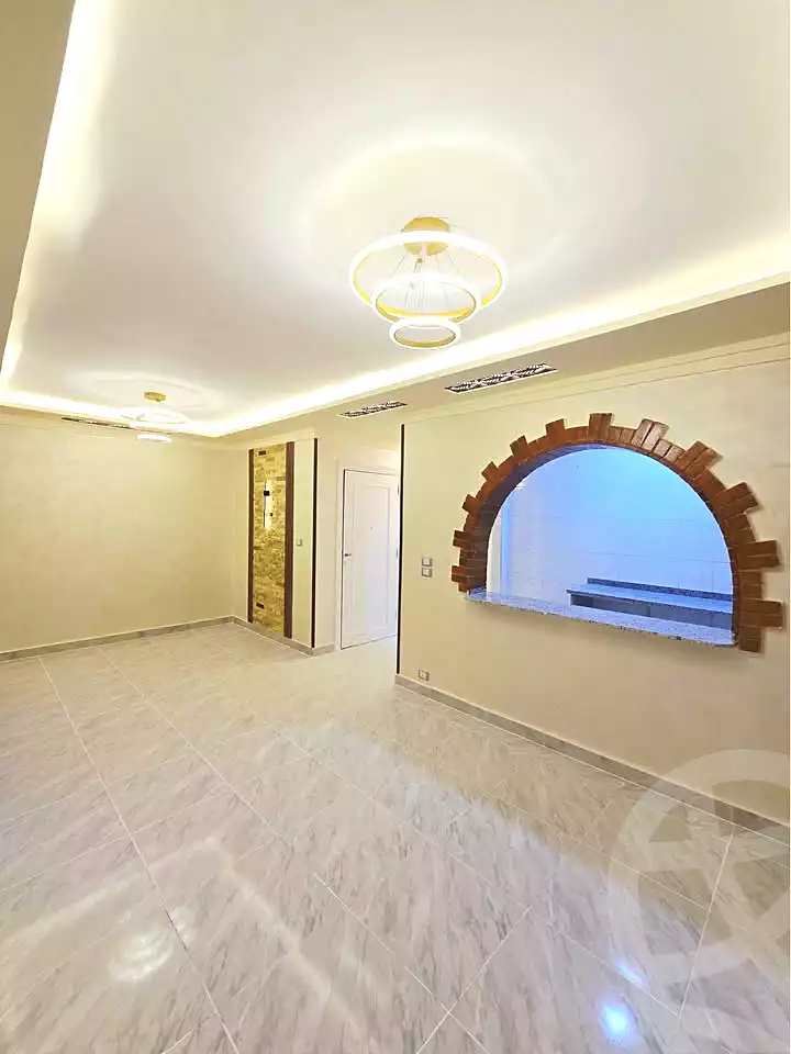 https://aqarmap.com.eg/ar/listing/7139900-for-sale-alexandria-al-agamy-shataa-el-nakheel-street-33