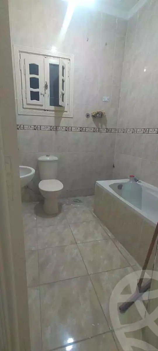 https://aqarmap.com.eg/ar/listing/7139994-for-sale-alexandria-al-agamy-lbytsh-bianchiii