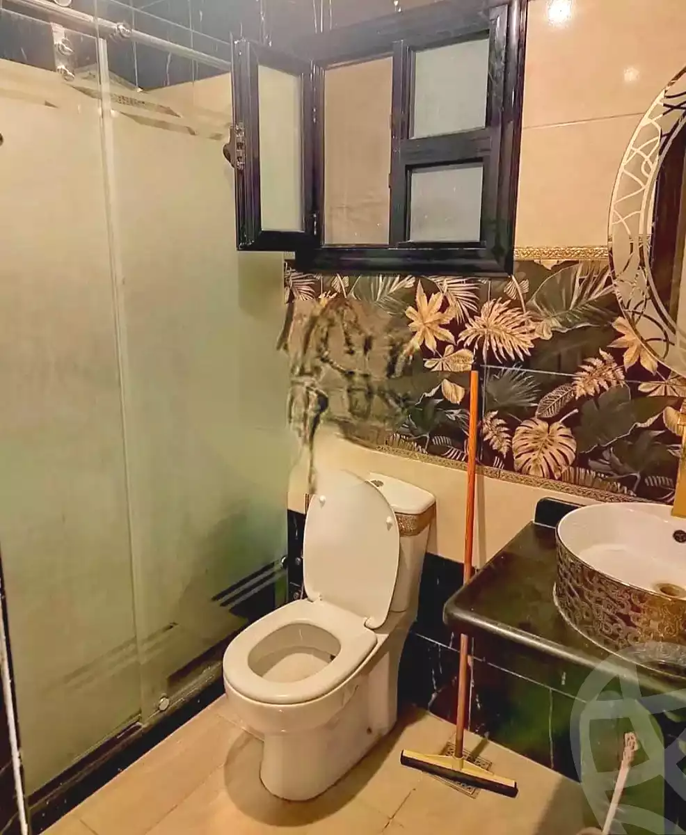 https://aqarmap.com.eg/ar/listing/7140191-for-sale-alexandria-al-agamy-lbytsh-bianchiii-el-arbaeen-st