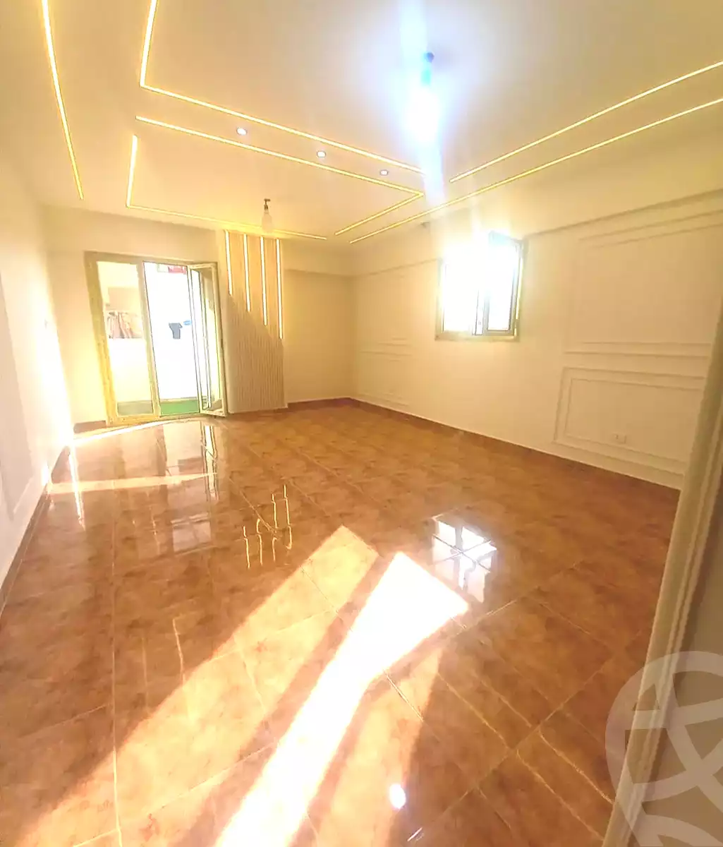 https://aqarmap.com.eg/ar/listing/7140206-for-sale-alexandria-sydy-bshr-sydy-bshr-bhry