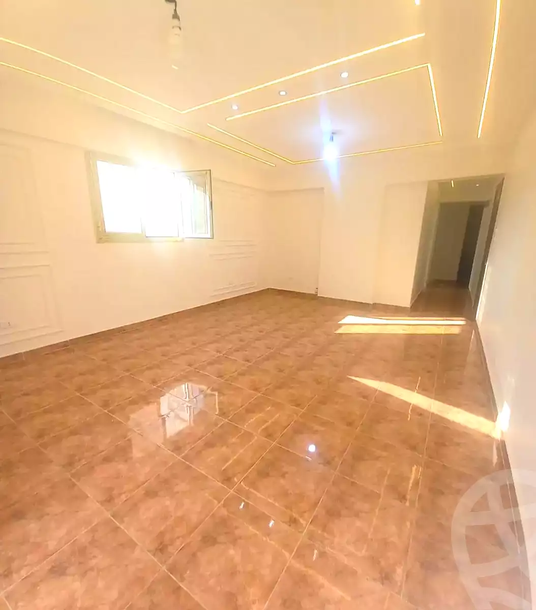 https://aqarmap.com.eg/ar/listing/7140206-for-sale-alexandria-sydy-bshr-sydy-bshr-bhry