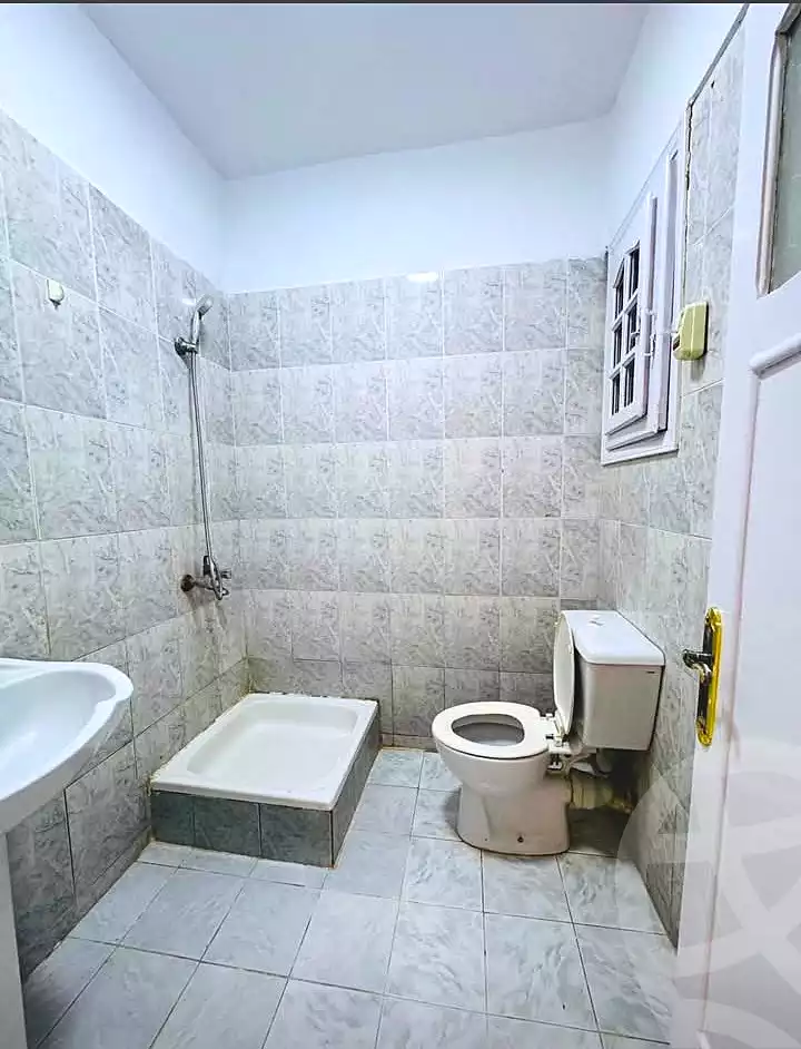 https://aqarmap.com.eg/en/listing/7140287-for-sale-alexandria-al-agamy-shataa-el-nakheel