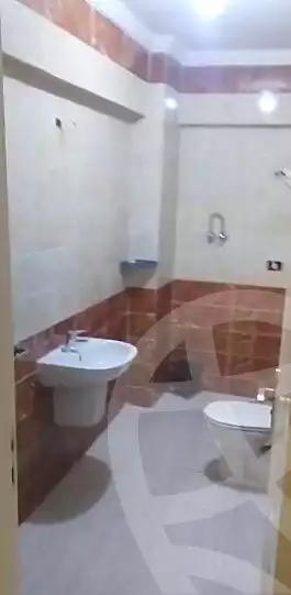 https://aqarmap.com.eg/ar/listing/7140386-for-rent-alexandria-lsywf-city-light-compound