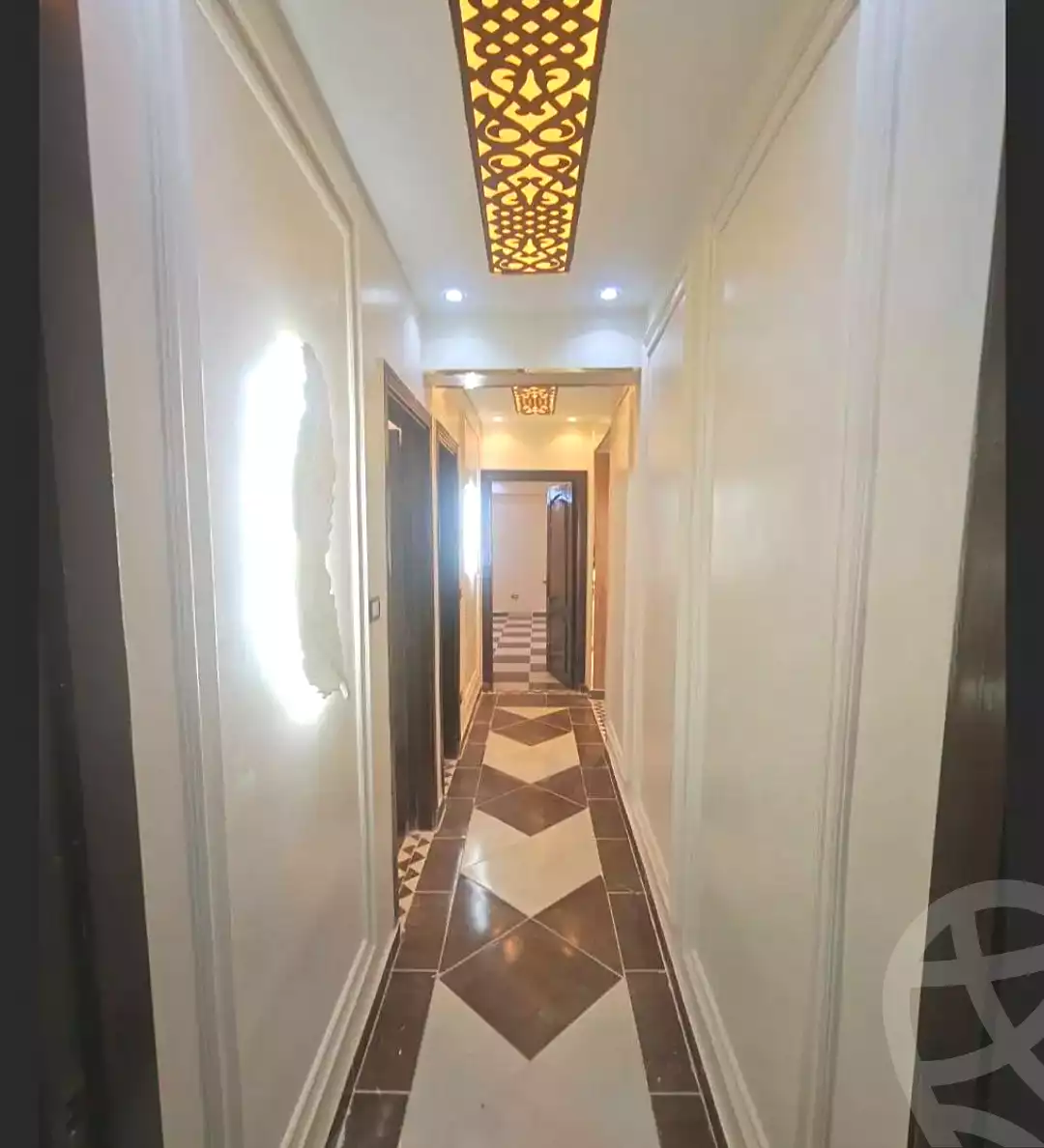 https://aqarmap.com.eg/en/listing/7140414-for-sale-alexandria-al-agamy-el-hanouvel-trablose-st