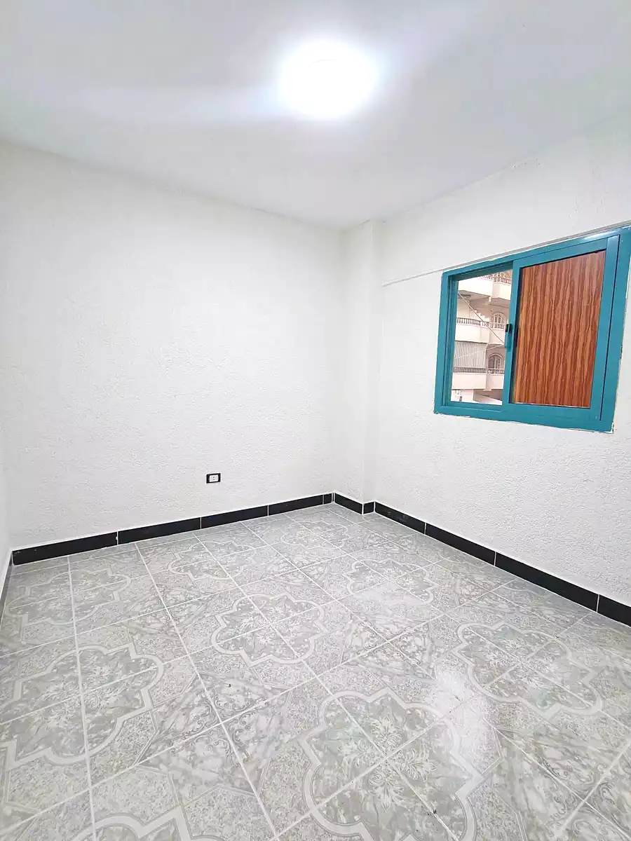 https://aqarmap.com.eg/ar/listing/7140622-for-sale-alexandria-al-agamy-shataa-el-nakheel-street-10