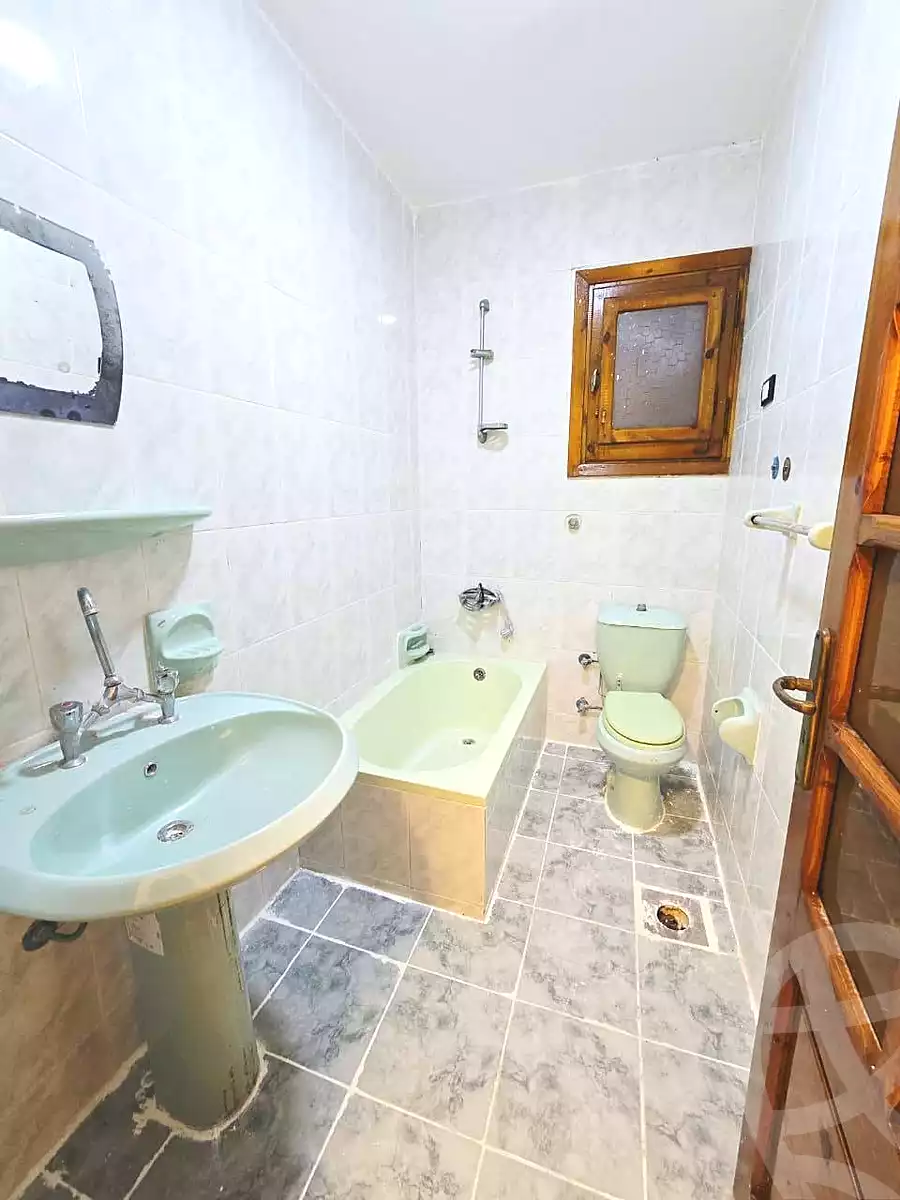 https://aqarmap.com.eg/ar/listing/7140688-for-sale-alexandria-al-agamy-shataa-el-nakheel-street-63