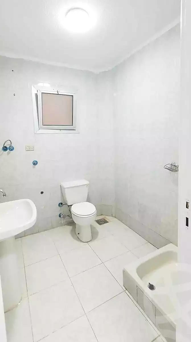 https://aqarmap.com.eg/ar/listing/7140692-for-sale-alexandria-al-agamy-shataa-el-nakheel