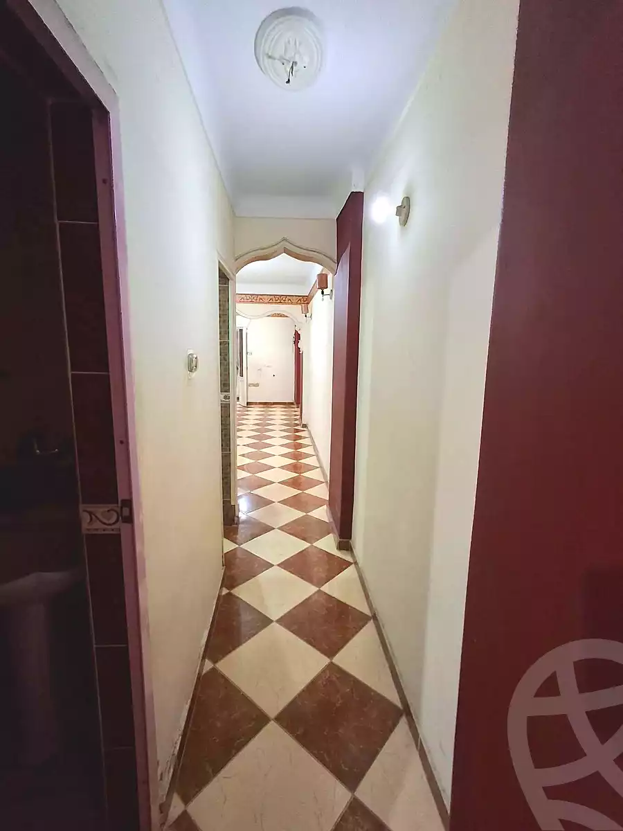 https://aqarmap.com.eg/ar/listing/7140714-for-sale-alexandria-lsywf-el-falki