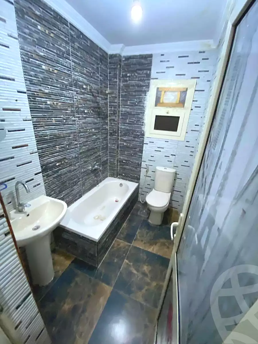 https://aqarmap.com.eg/ar/listing/7140939-for-sale-cairo-imbaba-rd-lhdd