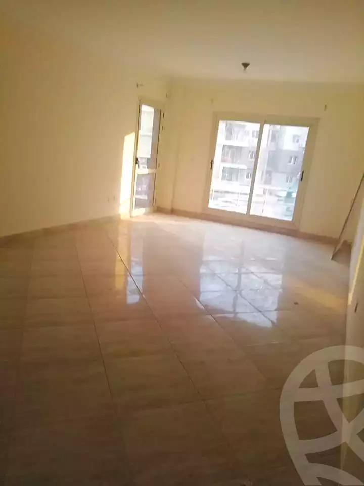 https://aqarmap.com.eg/ar/listing/7141110-for-sale-cairo-new-cairo-compounds-dar-misr-el-koronfel