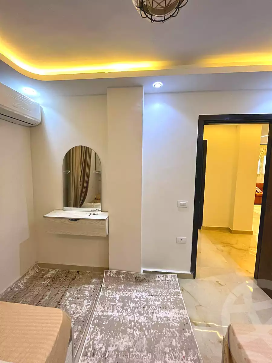 https://aqarmap.com.eg/ar/listing/7141260-for-sale-cairo-6th-of-october-el-ahyaa-neighborhood-1st-eighth-neighborhood
