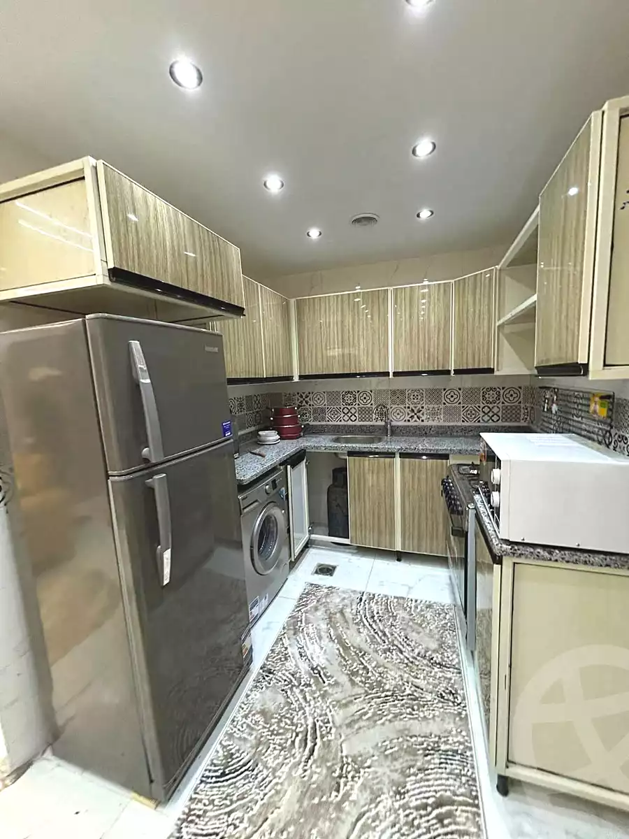 https://aqarmap.com.eg/ar/listing/7141336-for-rent-cairo-6th-of-october-el-ahyaa-neighborhood-1st-eighth-neighborhood