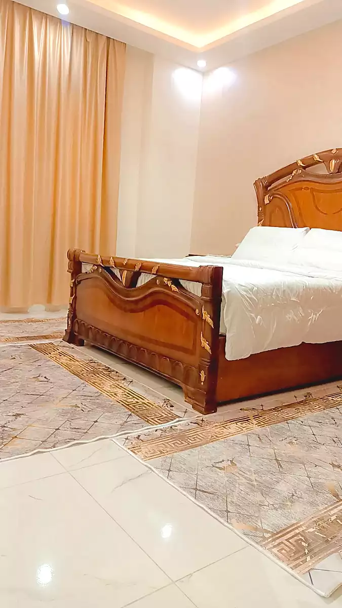 https://aqarmap.com.eg/ar/listing/7141472-for-rent-cairo-el-sheikh-zayed-city-el-hay-elsades-ashaer