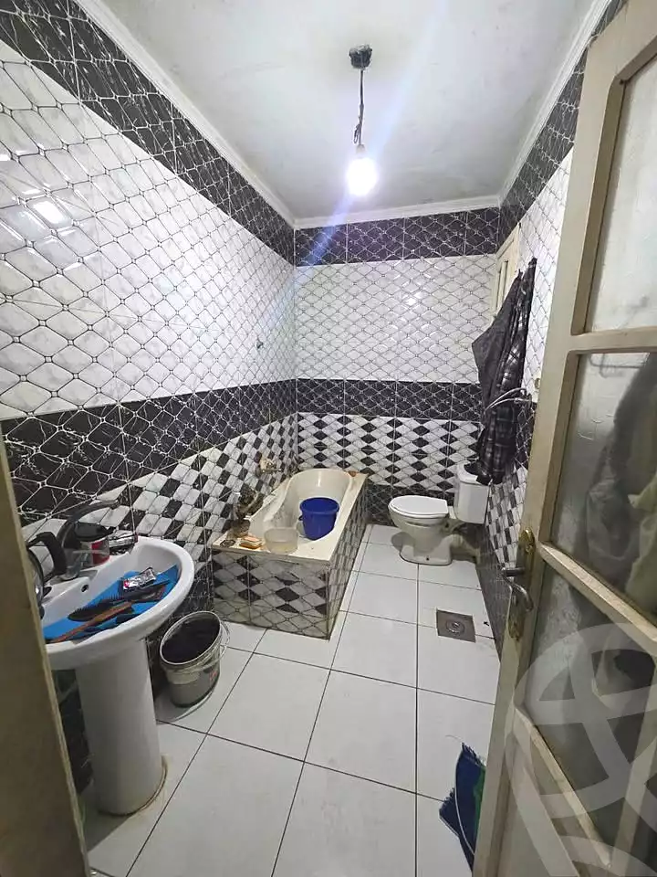https://aqarmap.com.eg/ar/listing/7141495-for-sale-alexandria-sydy-bshr-sydy-bshr-bhry-gamal-abd-el-nasir-st