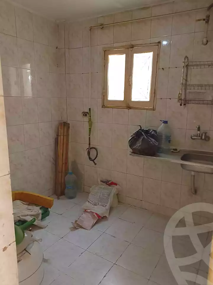 https://aqarmap.com.eg/en/listing/7141558-for-sale-alexandria-al-agamy-el-hanouvel-abd-el-moneam-gaber-st