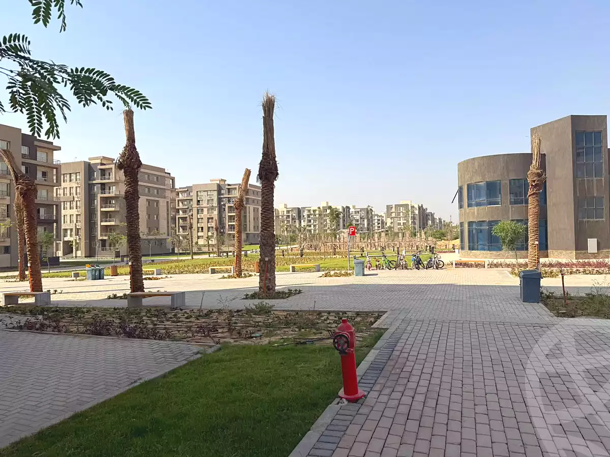 https://aqarmap.com.eg/ar/listing/7141833-for-rent-cairo-el-sheikh-zayed-city-compounds-jn-zyd