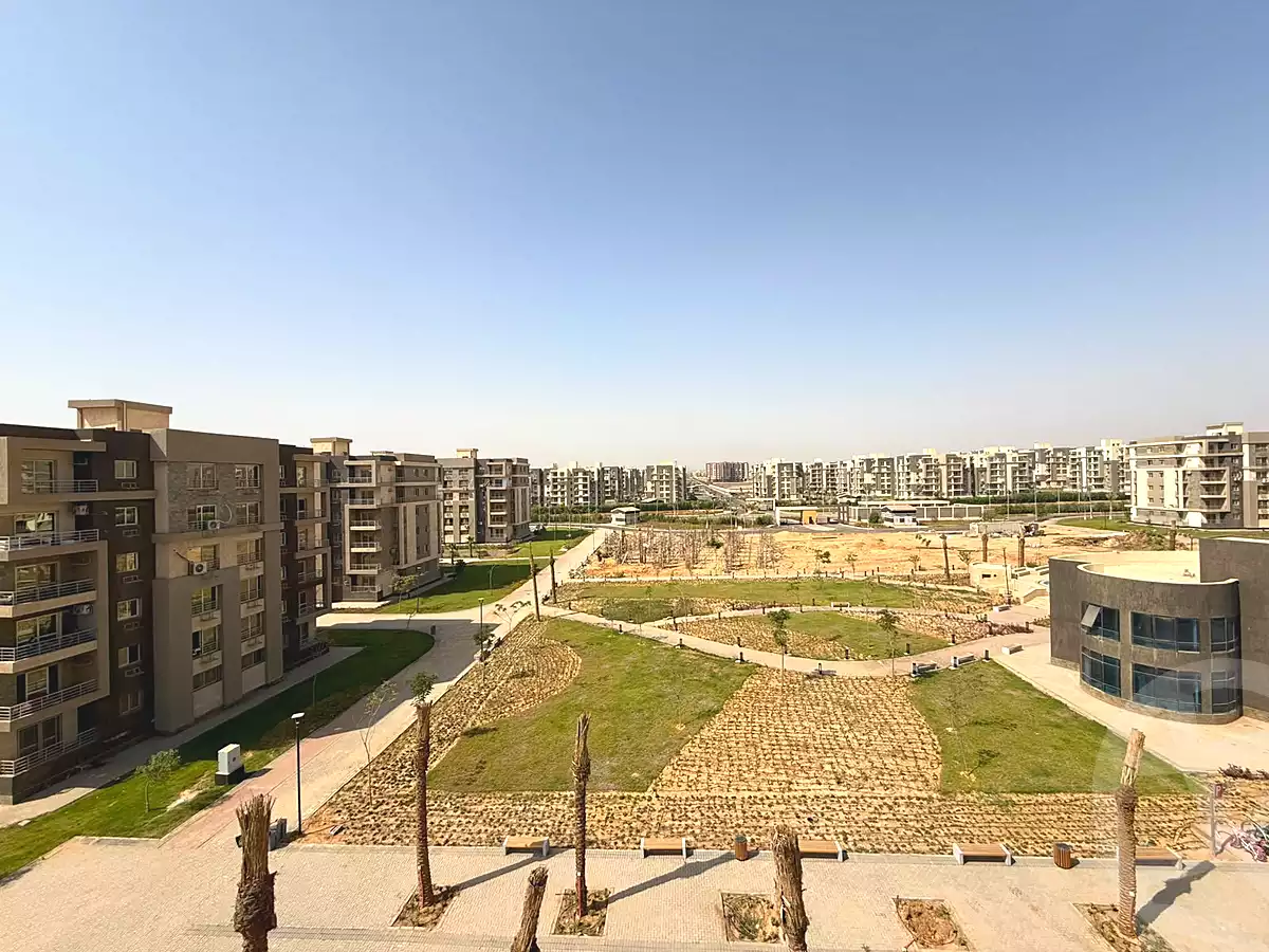 https://aqarmap.com.eg/ar/listing/7141833-for-rent-cairo-el-sheikh-zayed-city-compounds-jn-zyd