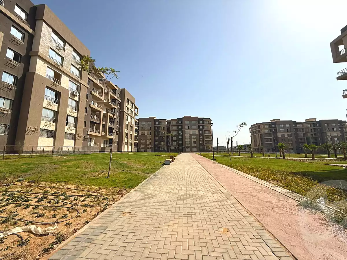 https://aqarmap.com.eg/ar/listing/7141833-for-rent-cairo-el-sheikh-zayed-city-compounds-jn-zyd