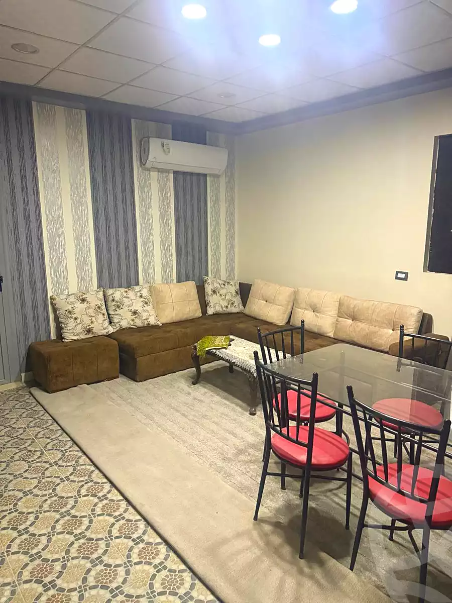 https://aqarmap.com.eg/en/listing/7141900-for-rent-cairo-6th-of-october-lhsry