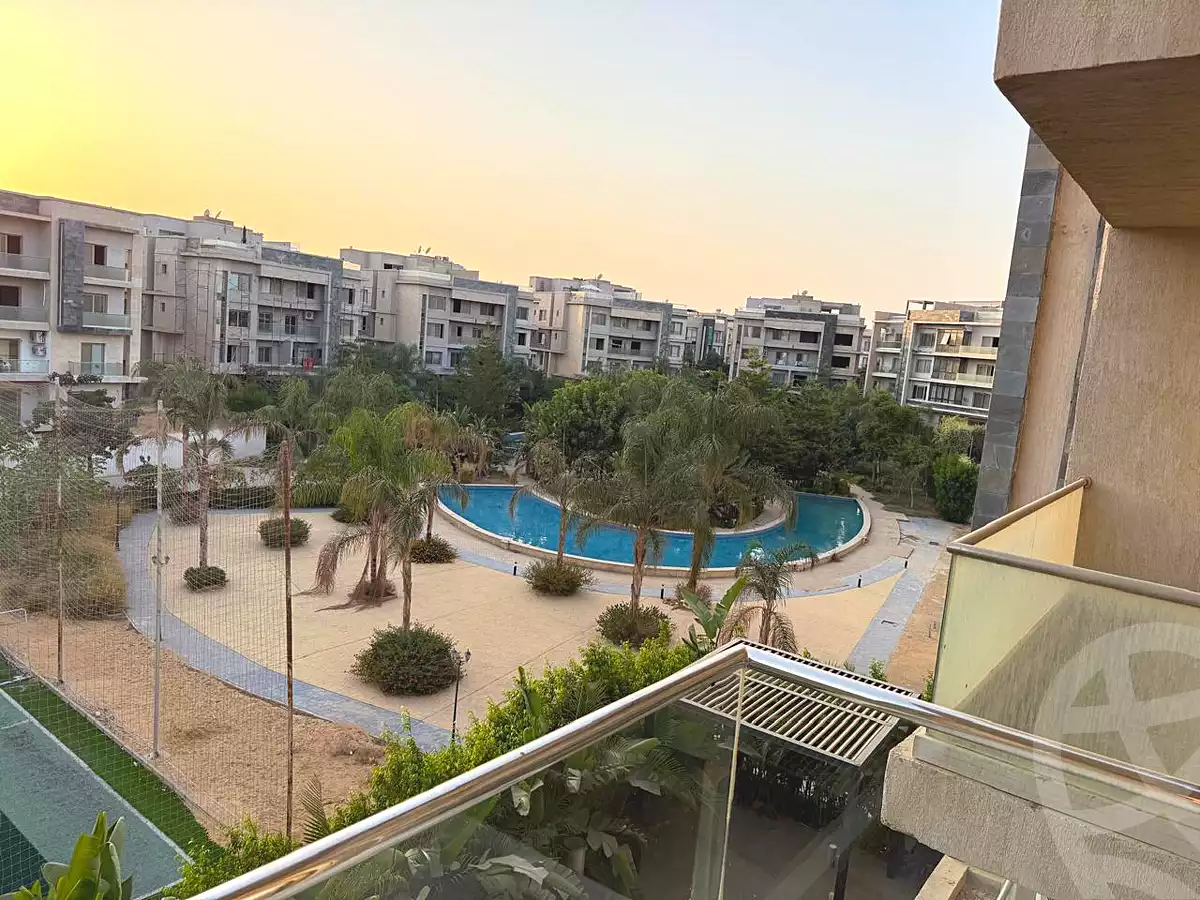 https://aqarmap.com.eg/ar/listing/7141604-for-sale-cairo-new-cairo-compounds-galleria-moon-valley-compound-arabia