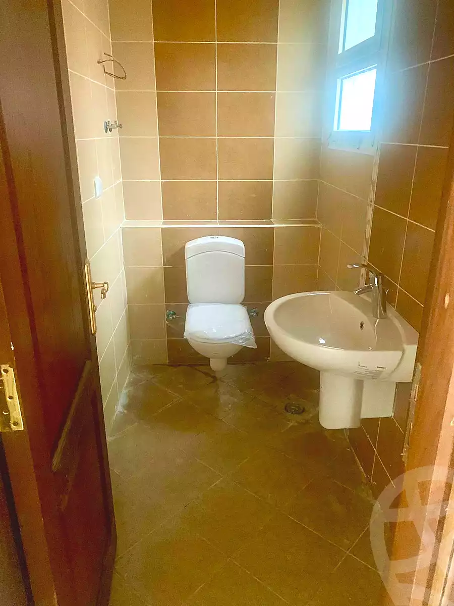 https://aqarmap.com.eg/en/listing/7141964-for-sale-cairo-6th-of-october-compounds-dream-land-flower-resort