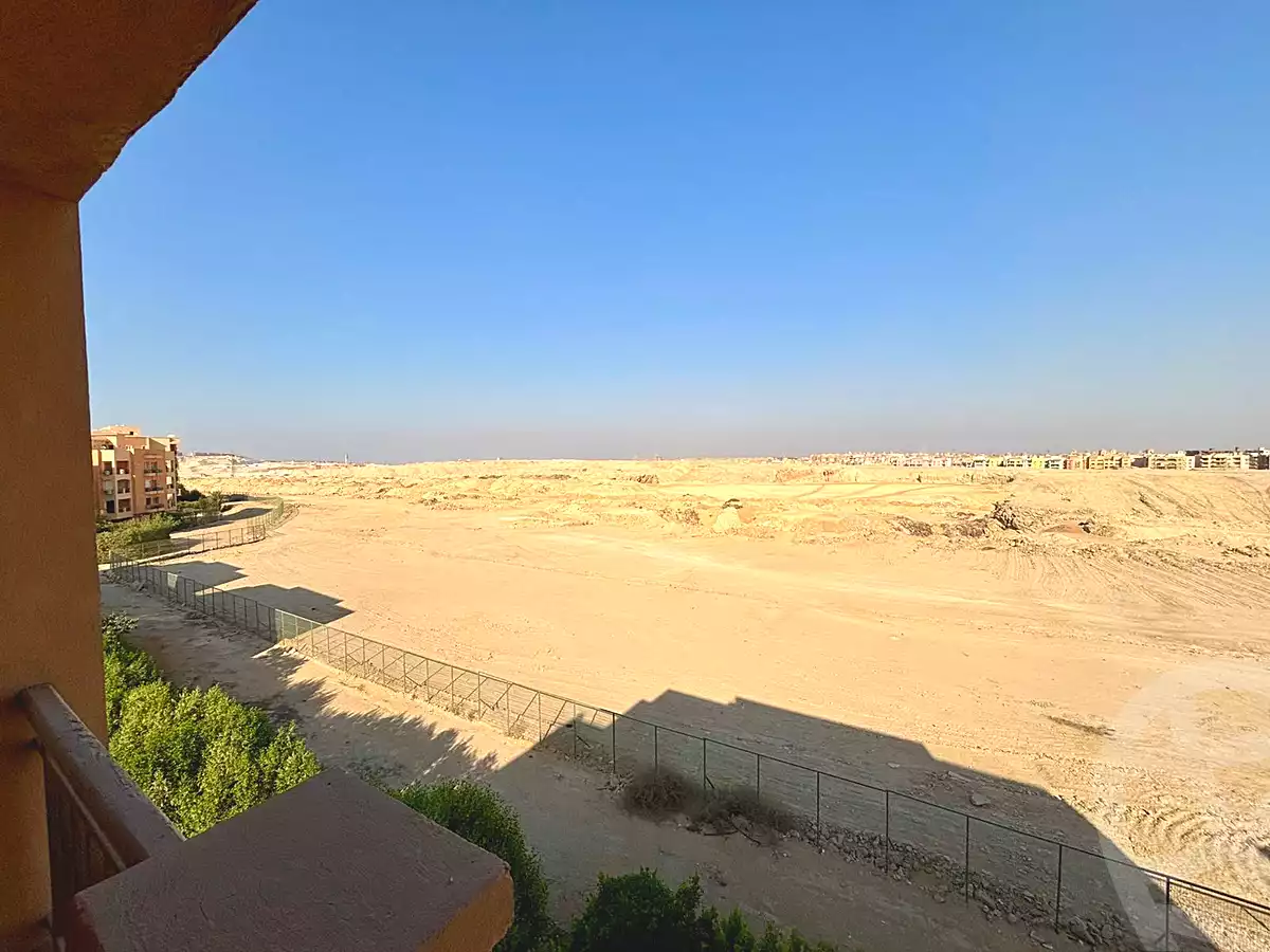 https://aqarmap.com.eg/en/listing/7141964-for-sale-cairo-6th-of-october-compounds-dream-land-flower-resort