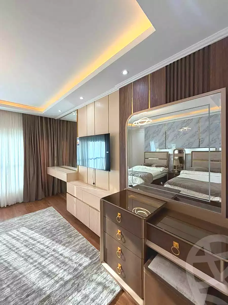 https://aqarmap.com.eg/ar/listing/7141916-for-sale-cairo-new-cairo-compounds-mwrd-fq-llttwyr
