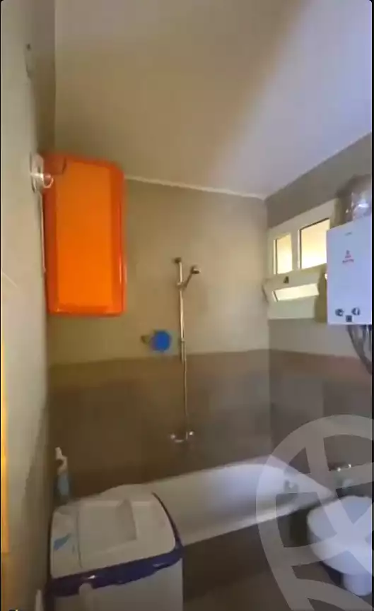 https://aqarmap.com.eg/ar/listing/7142077-for-sale-cairo-ain-shams-ahmed-esmat-st