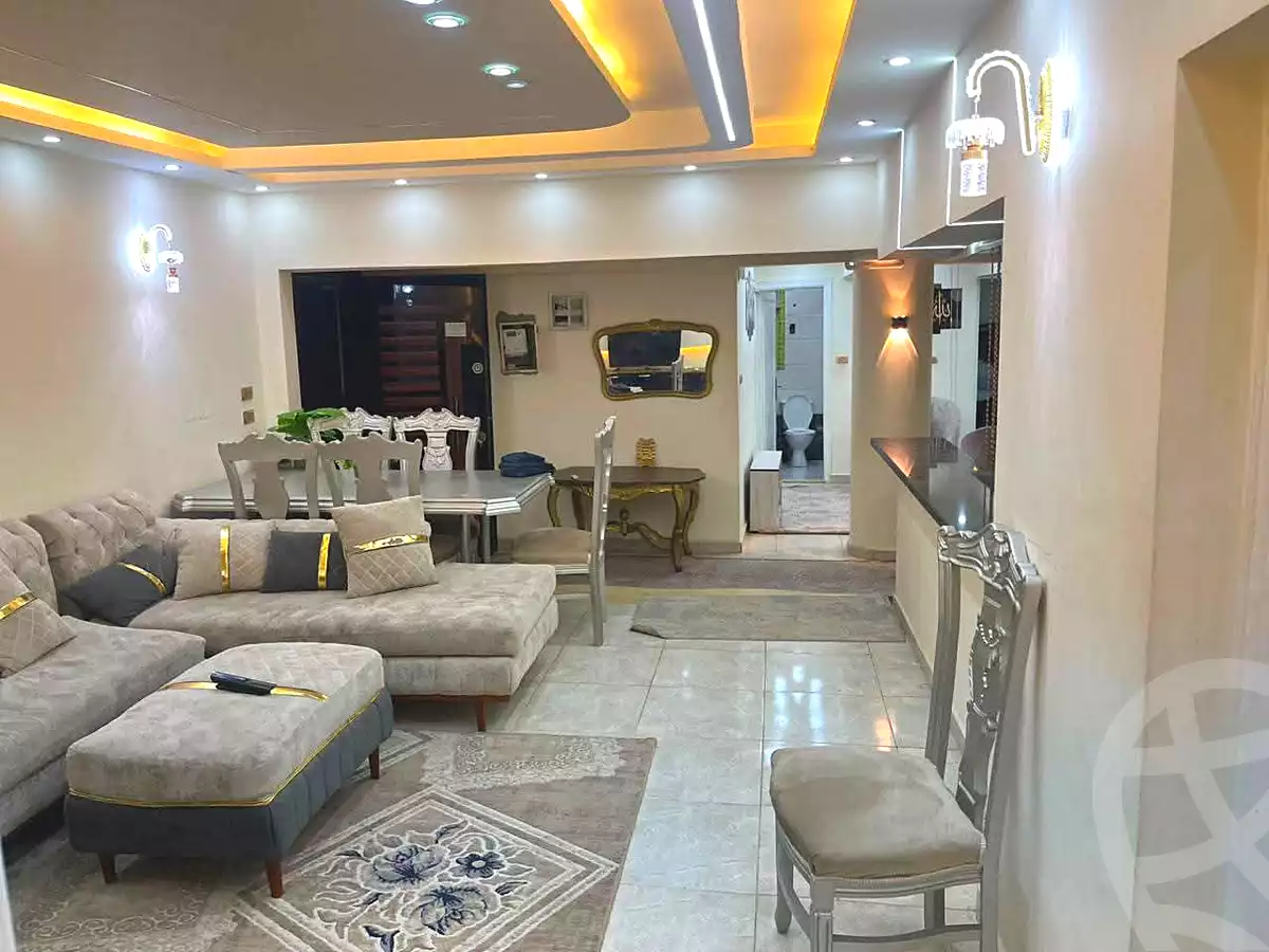 https://aqarmap.com.eg/ar/listing/7142361-for-sale-cairo-el-haram-shareaa-naser-el-thawrah