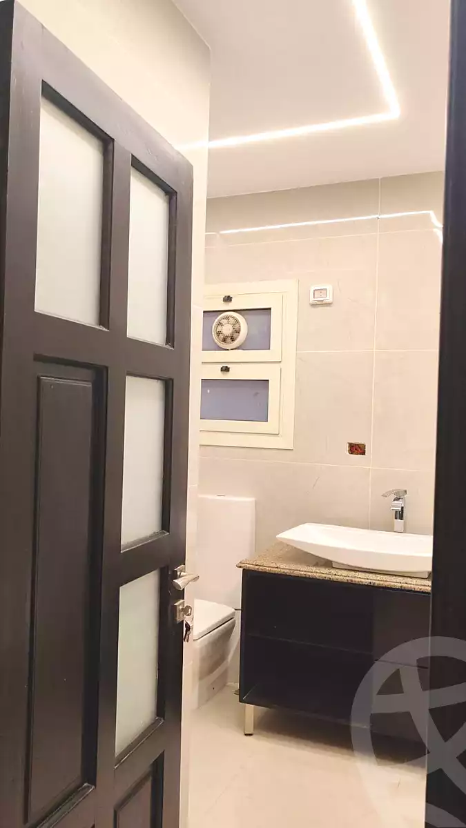 https://aqarmap.com.eg/ar/listing/7142392-for-sale-cairo-new-cairo-south-investors-zizinia-st