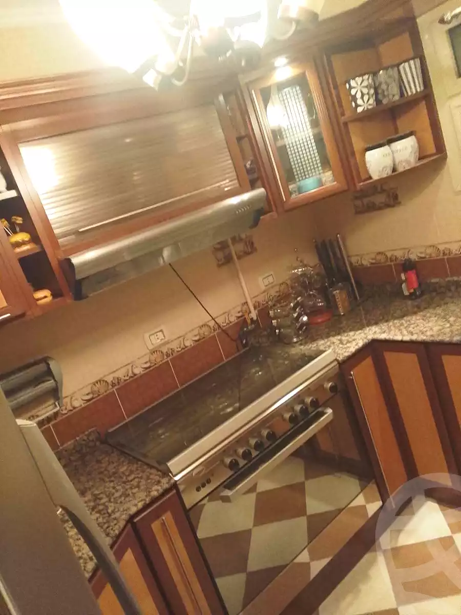 https://aqarmap.com.eg/en/listing/7142513-for-sale-cairo-helwan-helwan-el-sharkeya-ryad-pasha-st