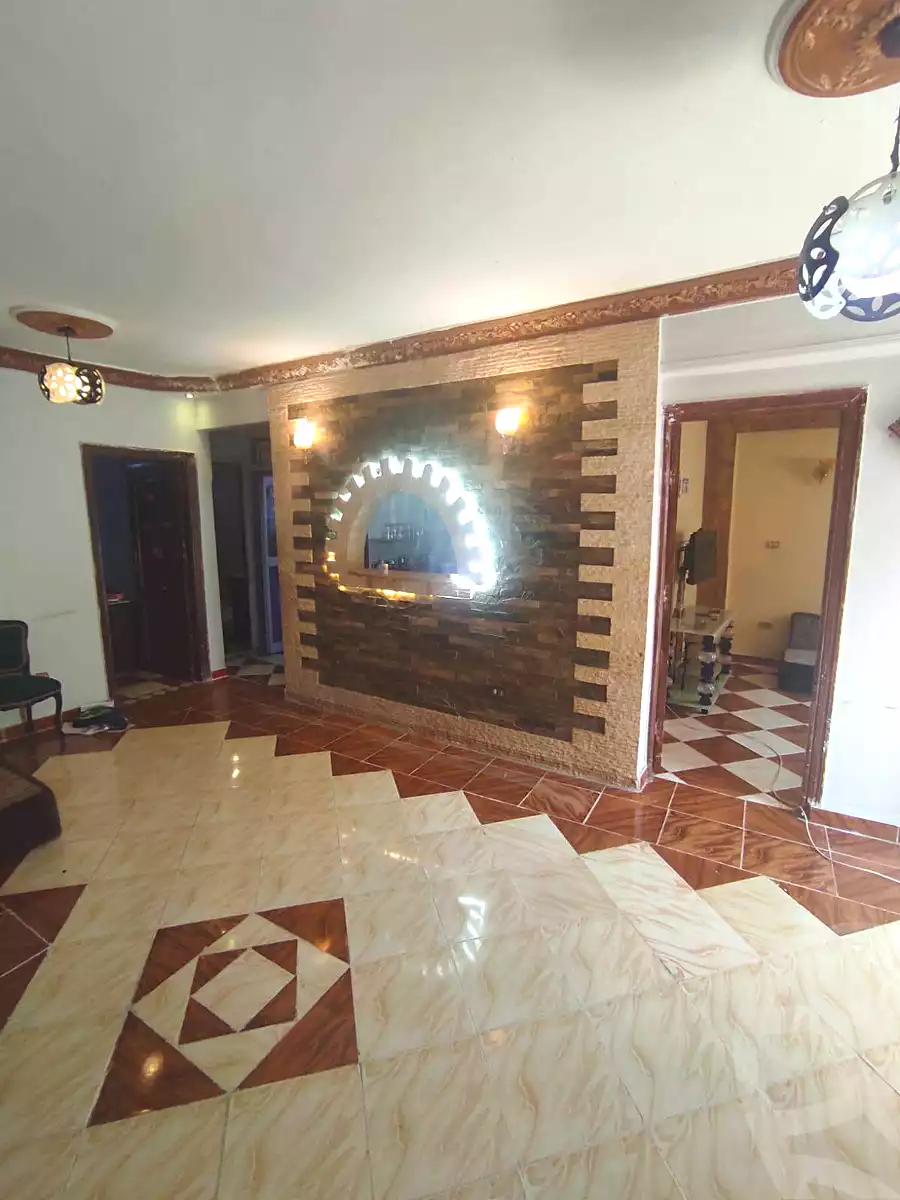 https://aqarmap.com.eg/ar/listing/7142547-for-sale-alexandria-el-asafra-l-sfr-qbly