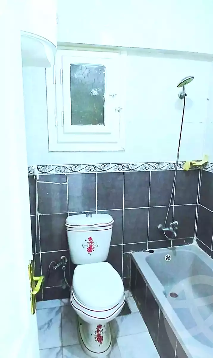 https://aqarmap.com.eg/en/listing/7142591-for-sale-alexandria-al-agamy-shataa-el-nakheel