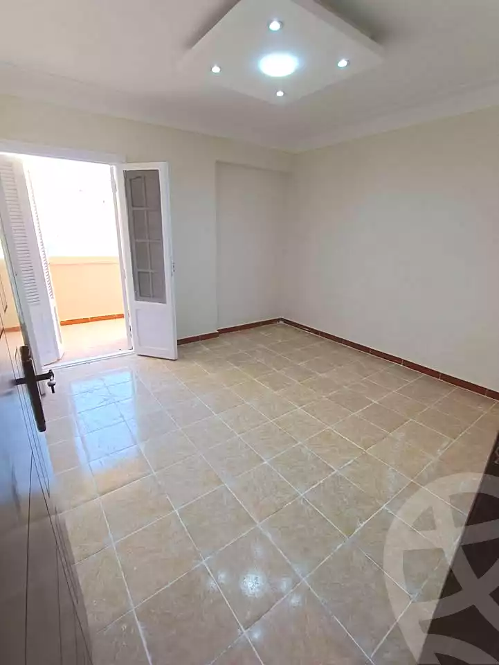 https://aqarmap.com.eg/ar/listing/7142797-for-sale-alexandria-sydy-bshr-sydy-bshr-bhry-gamal-abd-el-nasir-st