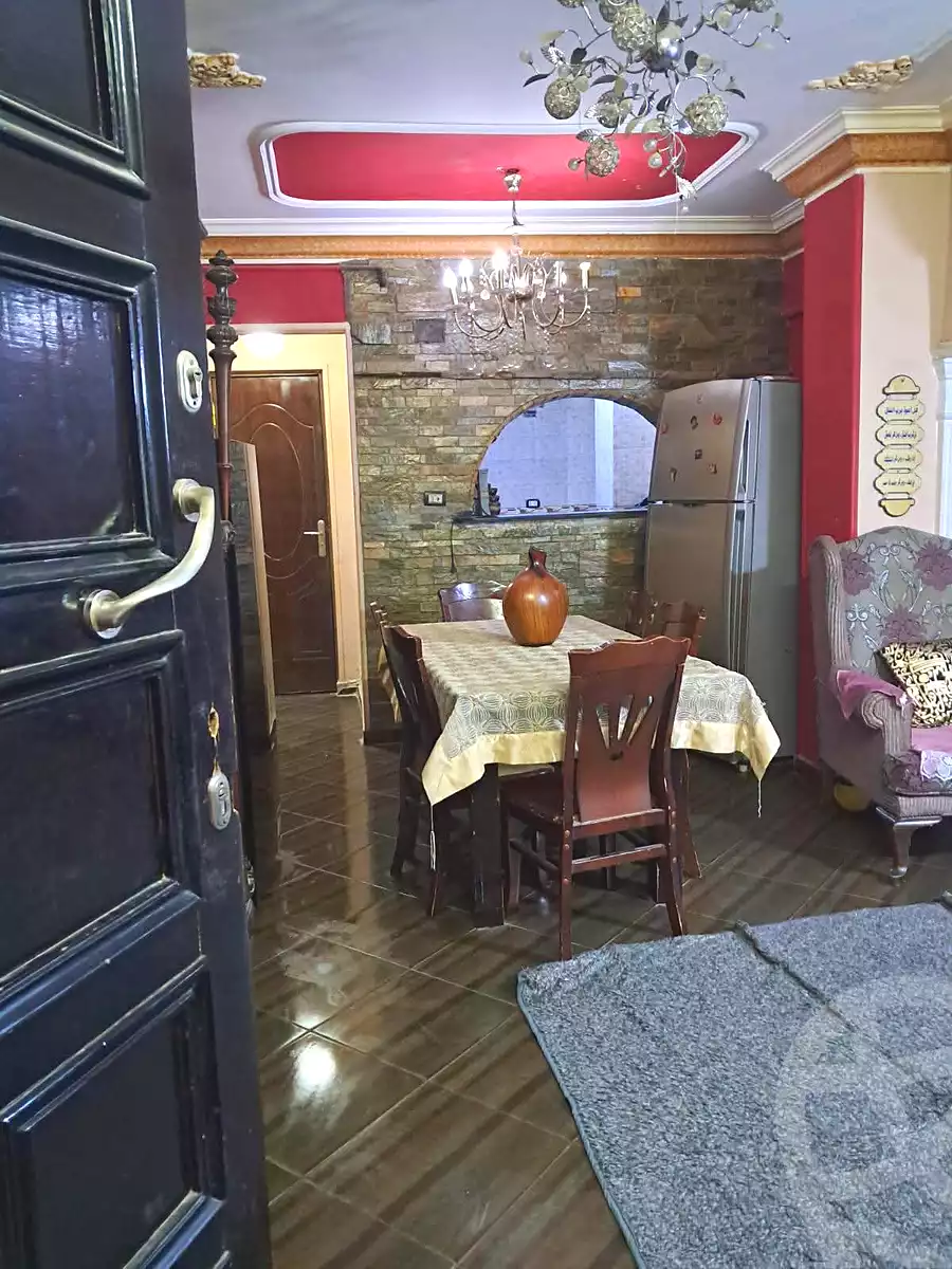 https://aqarmap.com.eg/ar/listing/7142942-for-sale-cairo-helwan-mnshy-yn-hlwn-rael-st