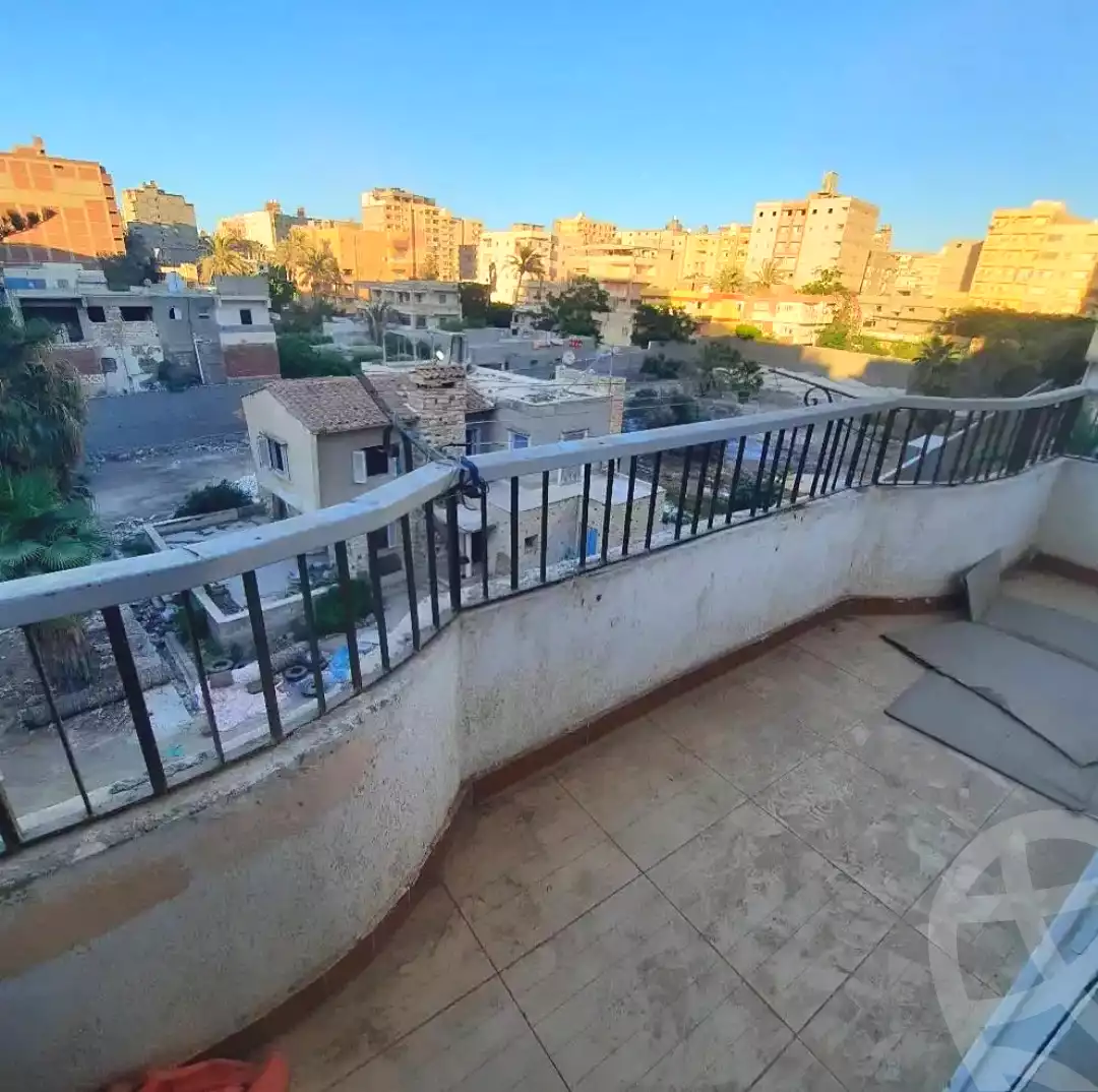 https://aqarmap.com.eg/ar/listing/7142996-for-sale-alexandria-al-agamy-el-hanouvel-al-asdakaa-st